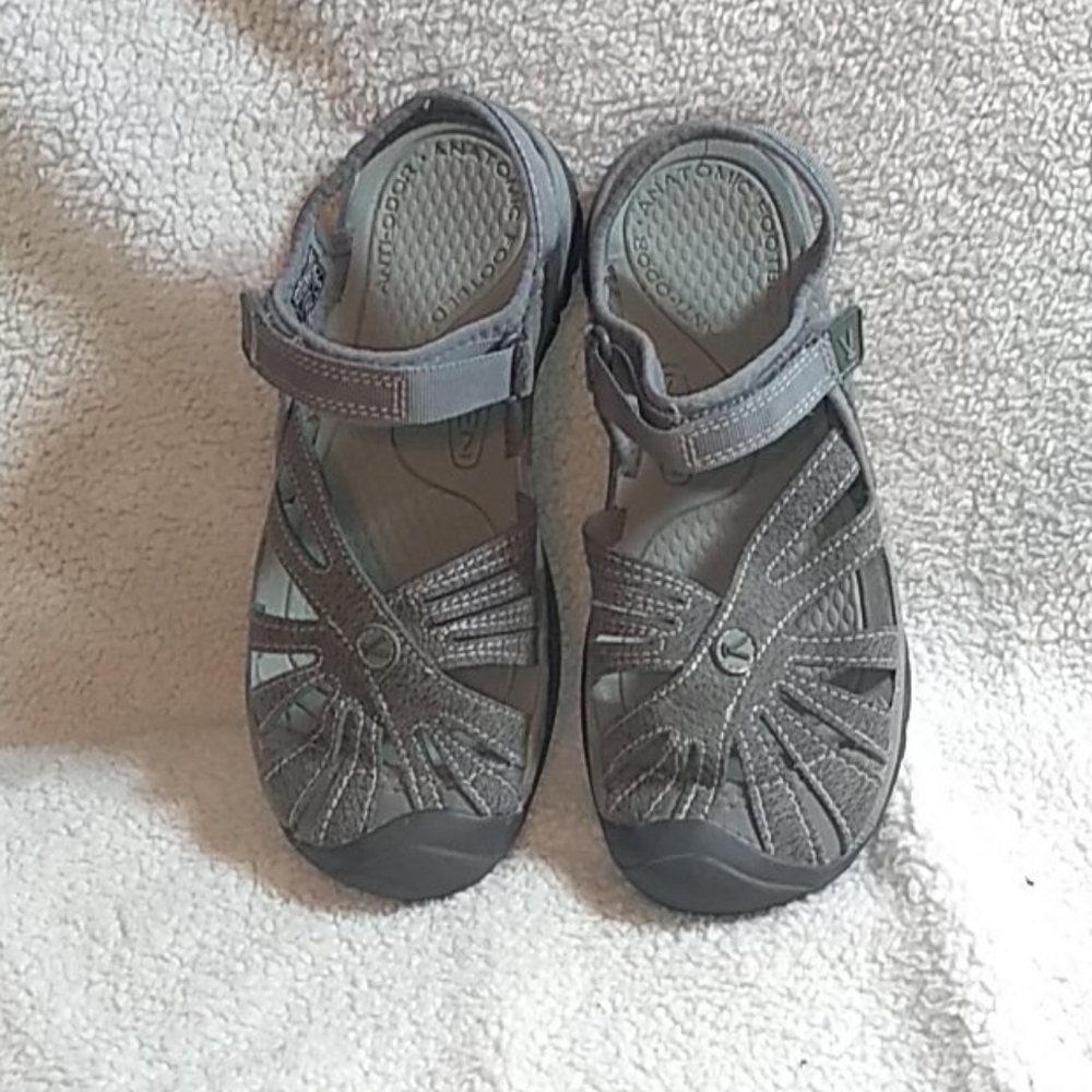 Keen Shoes
